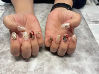 ネイル 長坂 若菜のネイルデザイン