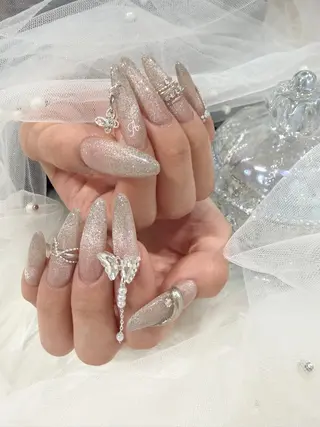 ネイル WOL🌙 momokoのネイルデザイン