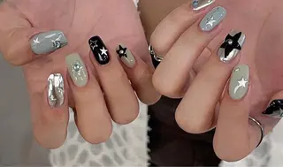 ミディアム nina beautyのネイルデザイン