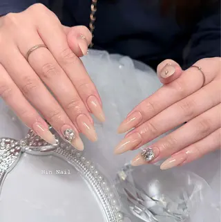 ネイル HIN NAILのネイルデザイン