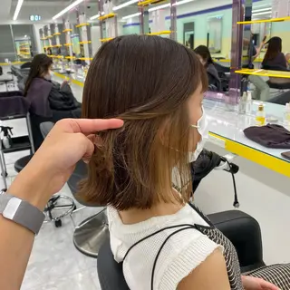 セミロング カラー ヘアアレンジ mai🍑暖色カラー /レイヤー💖のヘアスタイル