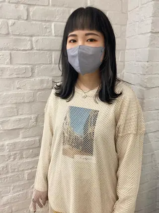 セミロング カラー 🍀透明感抜群🍀/ ハイトーンカラーのヘアスタイル