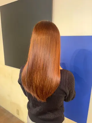 ロング カラー 小林 花寧のヘアスタイル