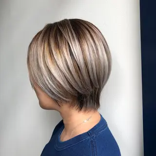 ショート カラー ヘアアレンジ 江藤 星史のヘアスタイル