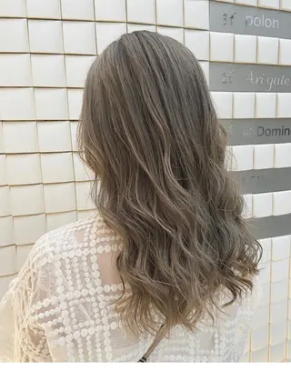 セミロング カラー 🌻Insta指名 NO.1🌻Shoのヘアスタイル