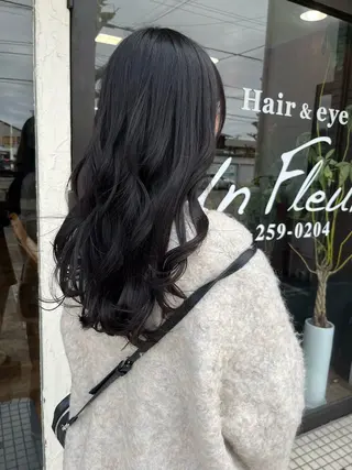 ロング Un Fleur所属・立野 希沙のヘアスタイル