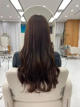 ロング リ ミのヘアスタイル