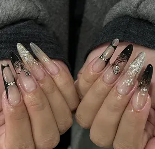 ネイル エリ🫧 nail池袋東口のネイルデザイン
