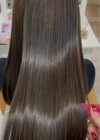 ロング カラー 武田 つぐみのヘアスタイル