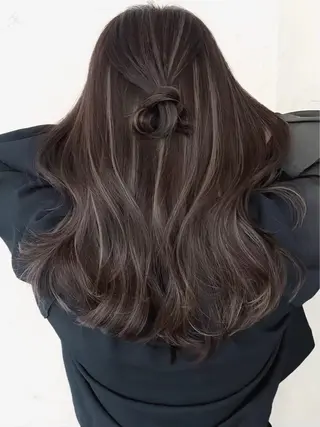 ロング カラー 🌈透明感カラー🌈 🌟吉田祐介🌟のヘアスタイル