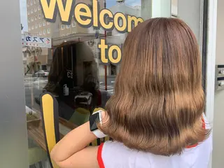 ミディアム カラー パーマ ヘアアレンジ メンズ キッズ ネイル マツエク・マツパ アイブロウ 🤍韓国風レイヤー/ 艶髪🤍鳥越美羽のヘアスタイル