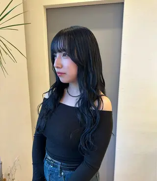 ロング カラー 中西 未有のヘアスタイル