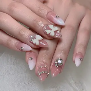 ネイル Riona 🌸上野のネイルデザイン