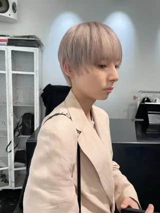 ショート カラー パーマ ヘアアレンジ メンズ キッズ ネイル マツエク・マツパ アイブロウ 艶ハイトーン/ヘア アレンジAYAKAのヘアスタイル