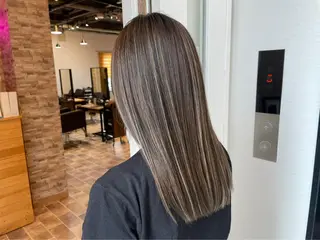 セミロング カラー ヘアカラー&縮毛矯正 STAR☆RIVERのヘアスタイル