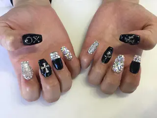 ネイル 💎🐰 saki. m 🐰💎のネイルデザイン