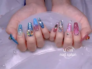 ネイル UMI ネイルサロン新宿🎀のネイルデザイン