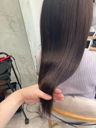 ロング ✨色持ちの良い艶 カラー✨蟹江真世のヘアスタイル