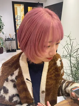 ショート _WHITE 佐伯 碧のヘアスタイル
