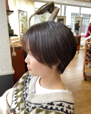 ショート 艶感🫧透明感カラー YUKARIのヘアスタイル