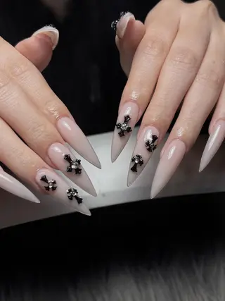 ネイル Dark Honey nozomiのネイルデザイン