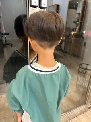 ショート TELA HAIR 副代表RIKUのヘアスタイル