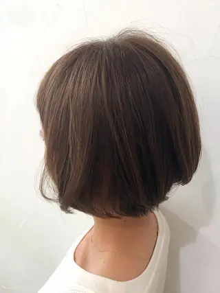 カラー 下池 紗加のヘアスタイル