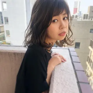 ショート カラー tuuli トゥーリのヘアスタイル