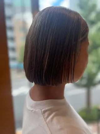ショート 両国駅徒歩1分⭐️ アイロン仕上げのヘアスタイル