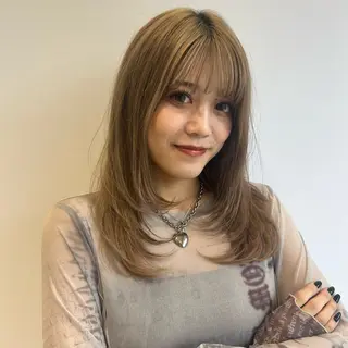 ロング カラー レイヤー/ブリーチ/ 渋谷/ルル🌿のヘアスタイル