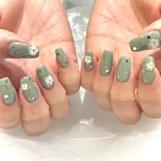 ネイル 橋元 珠梨のネイルデザイン