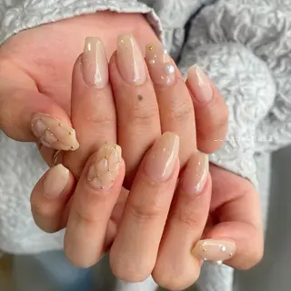 ネイル Nailist Ainaのネイルデザイン