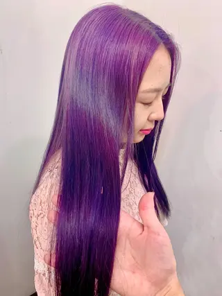 セミロング ブリーチ毛に縮毛矯正 ✨カラー✨山田 正幸のヘアスタイル