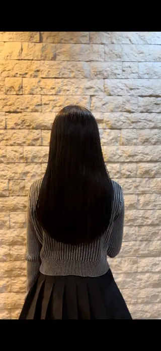 ロング HONOKA/矯正/ ボブ/艶感カラーのヘアスタイル
