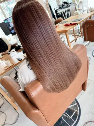 セミロング 髪質改善カラー特化 ルイス奈良のヘアスタイル