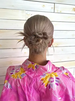 ヘアアレンジ らいむ/レイヤー/ /イヤリングカラーのヘアスタイル