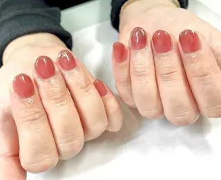 ショート BURGUNDY 🌹eriのネイルデザイン