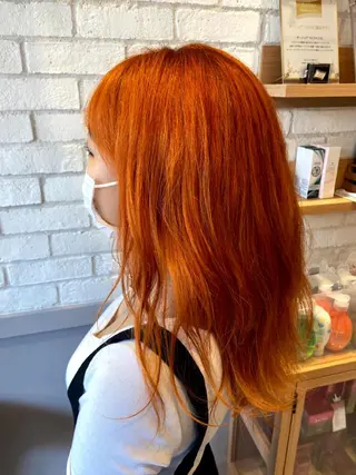 ロング 秋澤 楓のヘアスタイル