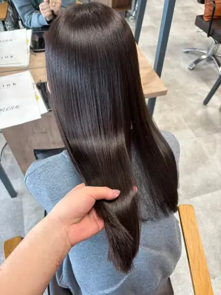 ロング きょうか🩶 /艶髪/髪質改善のヘアスタイル