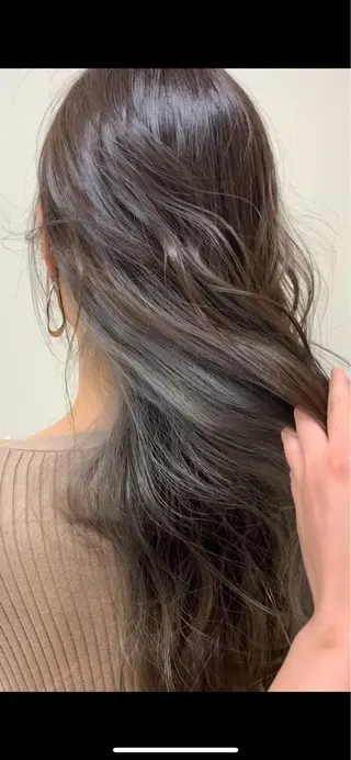 ロング カラー 🫧透明感カラー🫧 美髪矯正🫧チサトのヘアスタイル