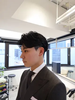 パーマ メンズ 大阪茶屋町 メンズカット関田拳のヘアスタイル