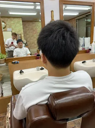 ショート メンズ 羽木 隆徒のヘアスタイル