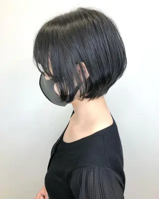 ショート JIAKI 似合わせカットのヘアスタイル