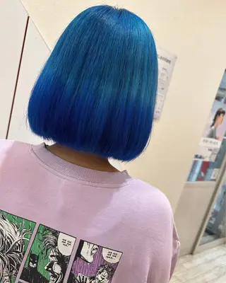 ミディアム カラー ヘアアレンジ 今村公介 ブリーチ特化、派手髪のヘアスタイル