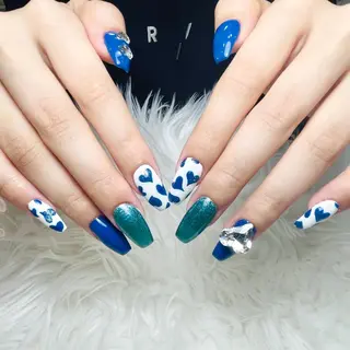 ネイル Elegantbea utyミクのネイルデザイン