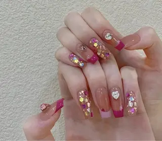 ネイル 🎀M nails✨ ビューティーのネイルデザイン