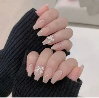 ネイル HIN NAILのネイルデザイン