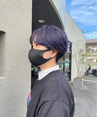 ショート maco 艶感ハイトーン🦋のヘアスタイル