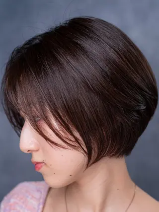 ショート カラー 松尾 泰伸のヘアスタイル