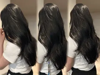 ロング ERIKA YAMAMOTOのヘアスタイル